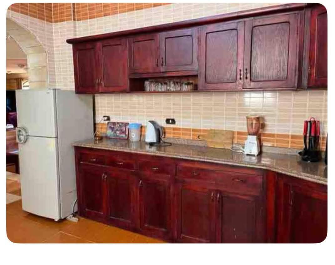 4 Bedroom Superior Family Villa With Private Pool, 5 Min From Beach Abu Talat 亚历山大港 外观 照片